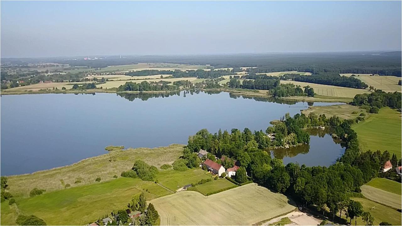 Neu - Ferien Auf Dem Bruderhof Am Pritzerber See Hohenferchesar Exteriör bild